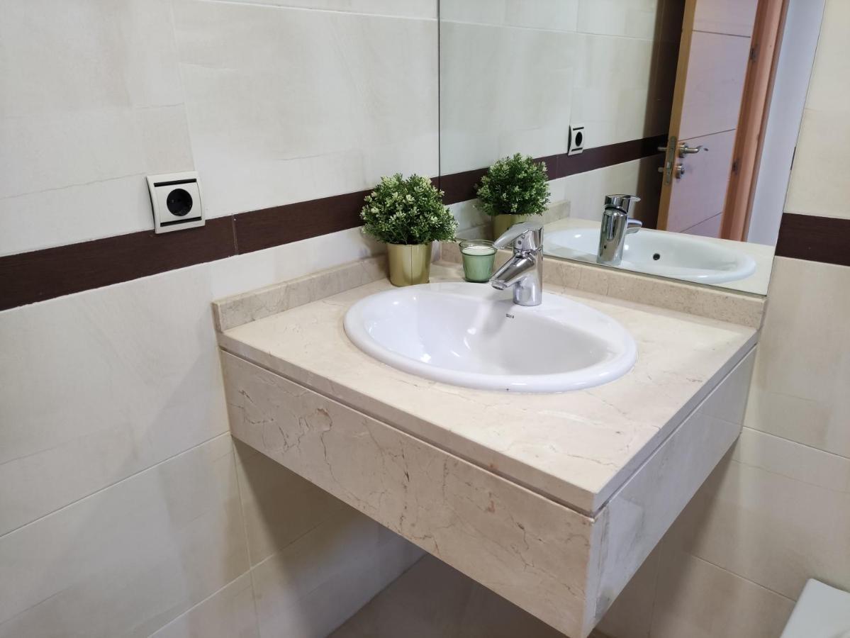Apartment La Cala Design & Alamar Sea Wiew. ลากาลาเดมิฮาส ภายนอก รูปภาพ